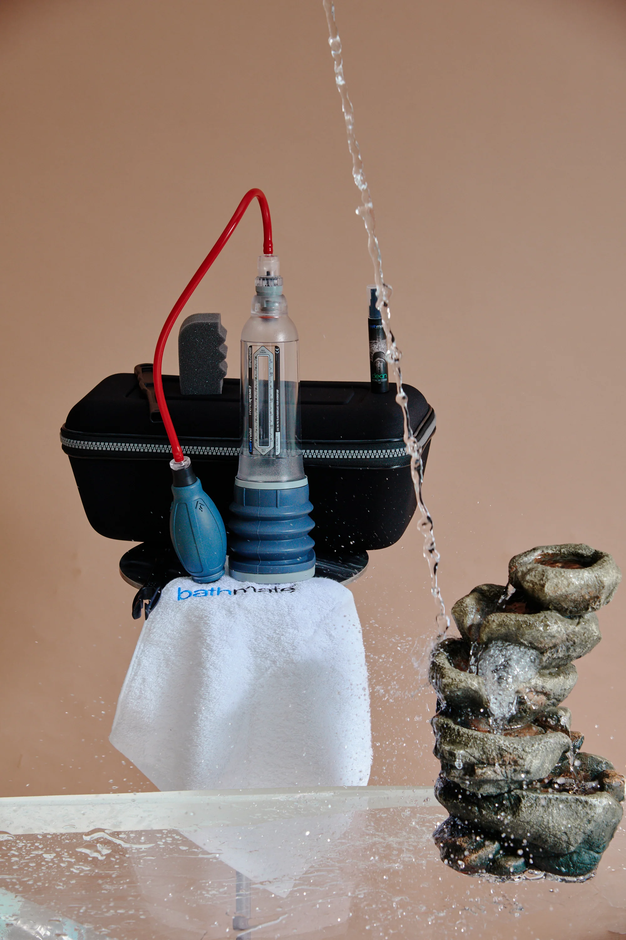 BATHMATE Hydroxtreme Penis Pump Water Pump Kit / 6 sizes - Image 2