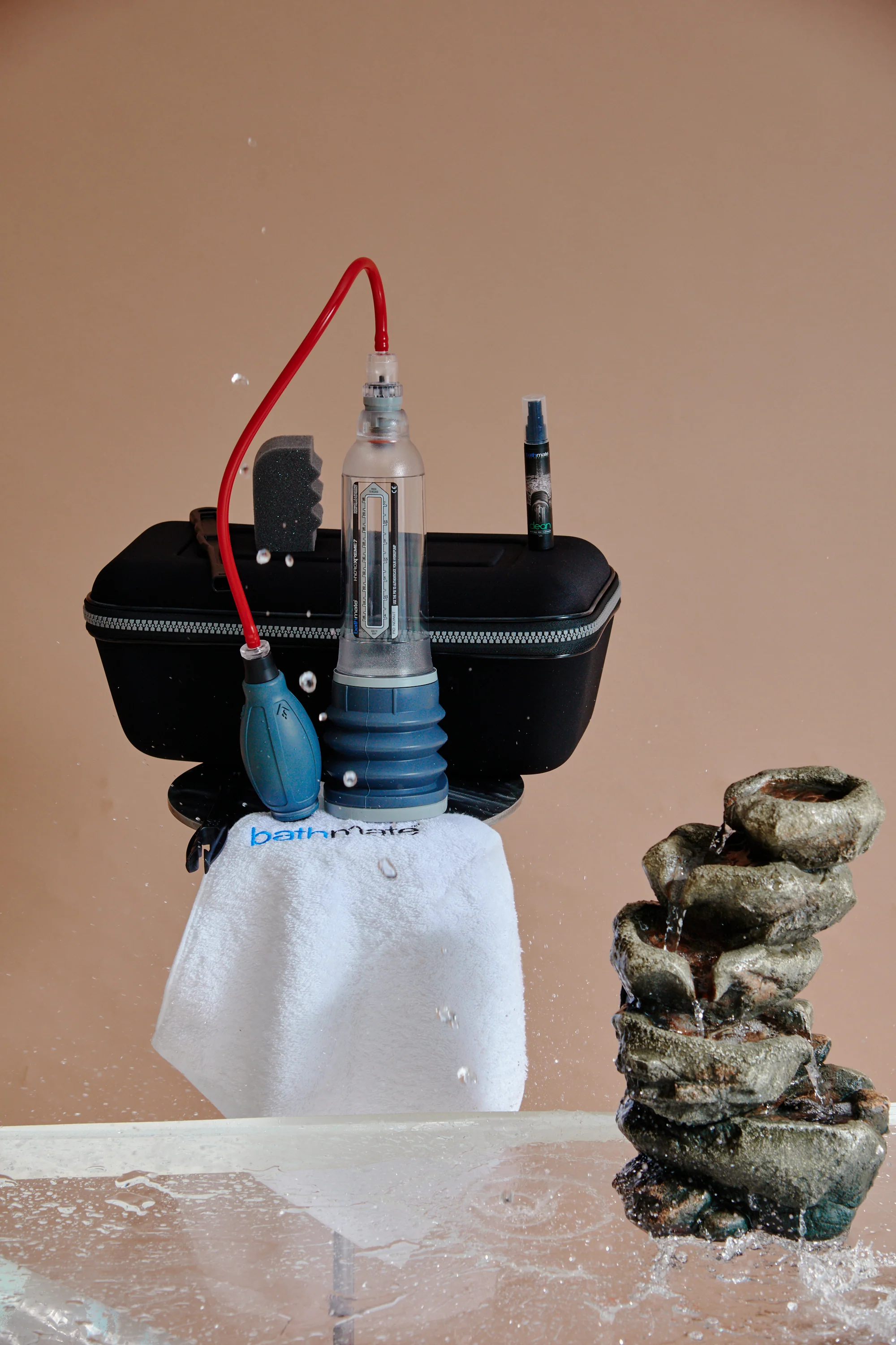 BATHMATE Hydroxtreme Penis Pump Water Pump Kit / 6 sizes - Image 4