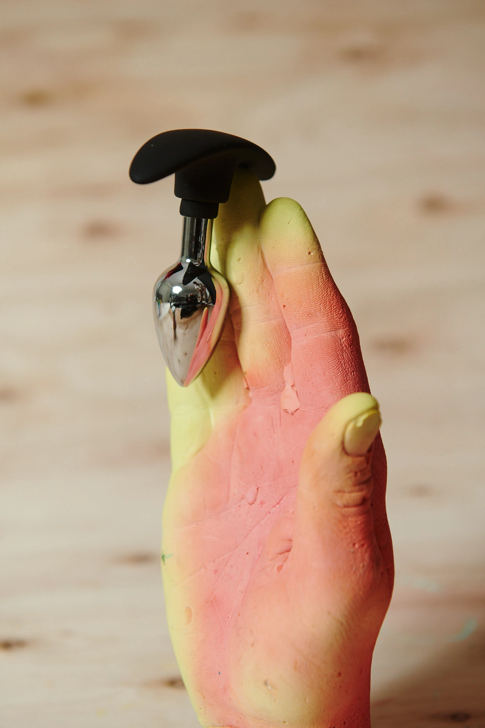 Dark Invader Metal and Silicone Anal Plug - Small - Image 7
