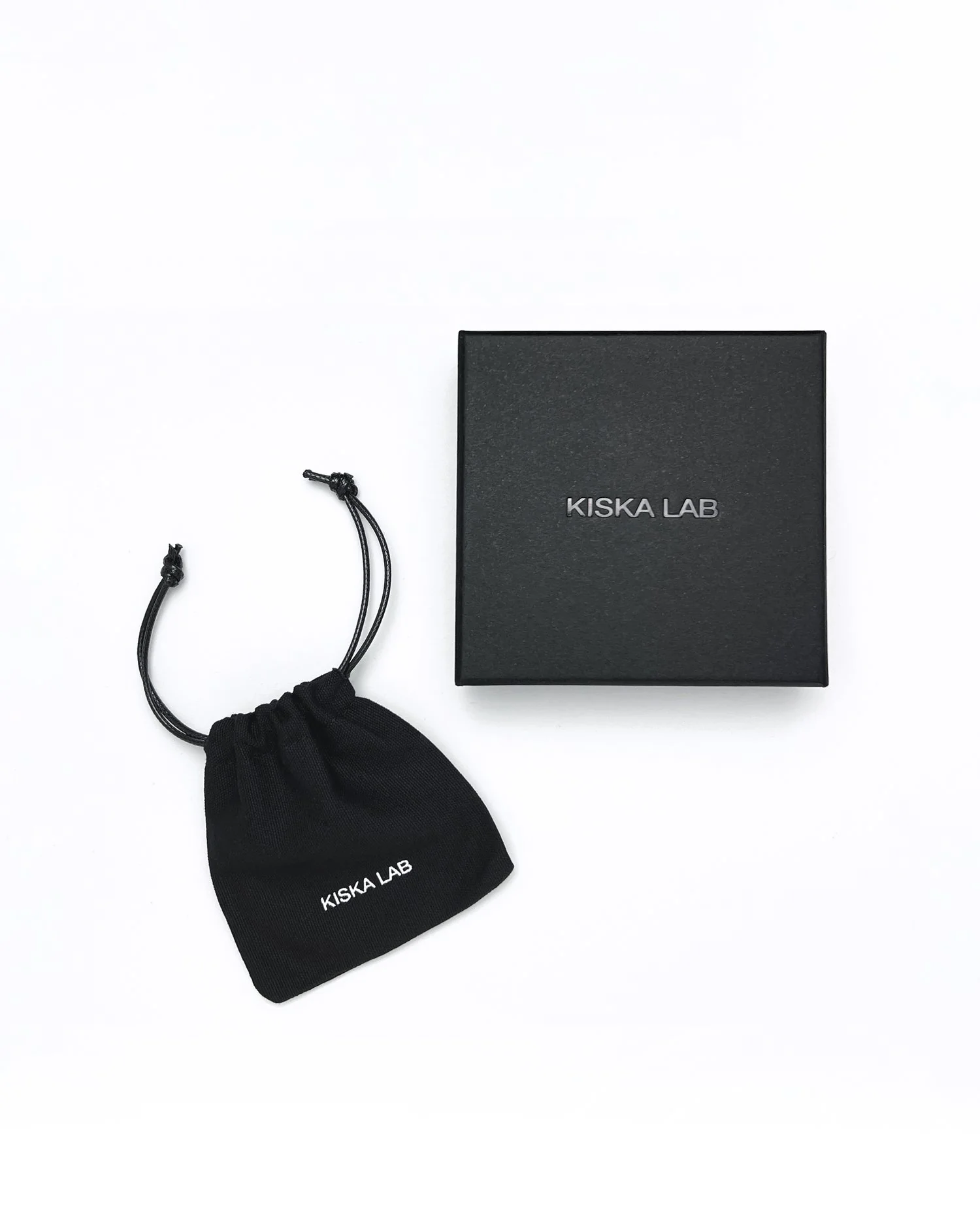 KISKA Prince Albert Ear Cuff - Image 3