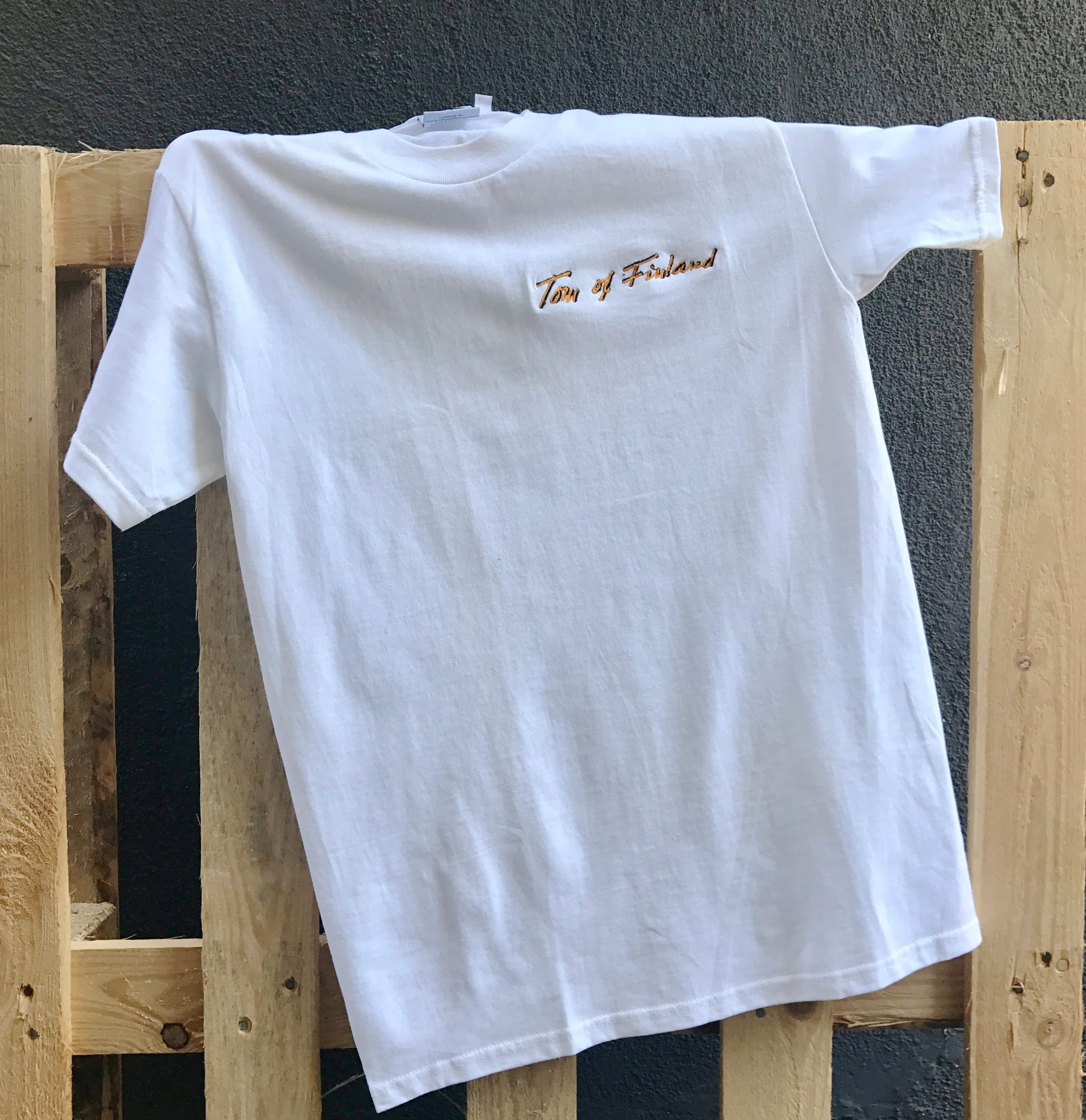 Tom's Signature T-Shirt - Image 4